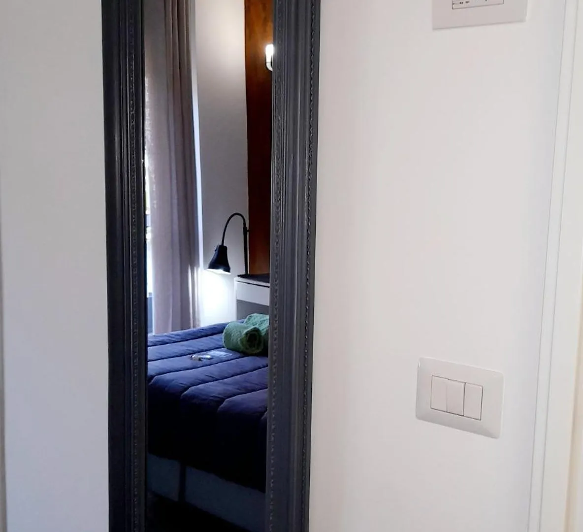 -L' Oasi Del Turista, Room 1- Central Station Milan 0*,